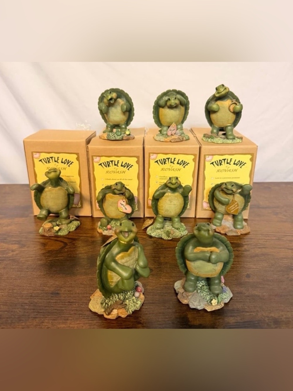 Turtle Collectibles Vintage Turtle Love By Rovash - 3 in. Tall Figures Lot Of 9
